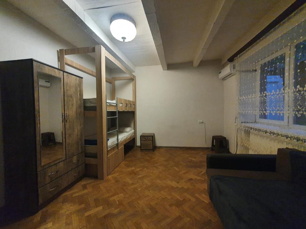 Guest House Zemeli Tbilisi Exterior foto